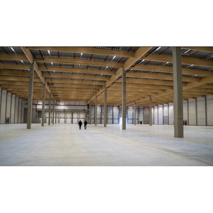 First Lager's new and empty warehouse, soon equipped with LOGIA WMS to enhance operational efficiency through a more systematic workflow.
