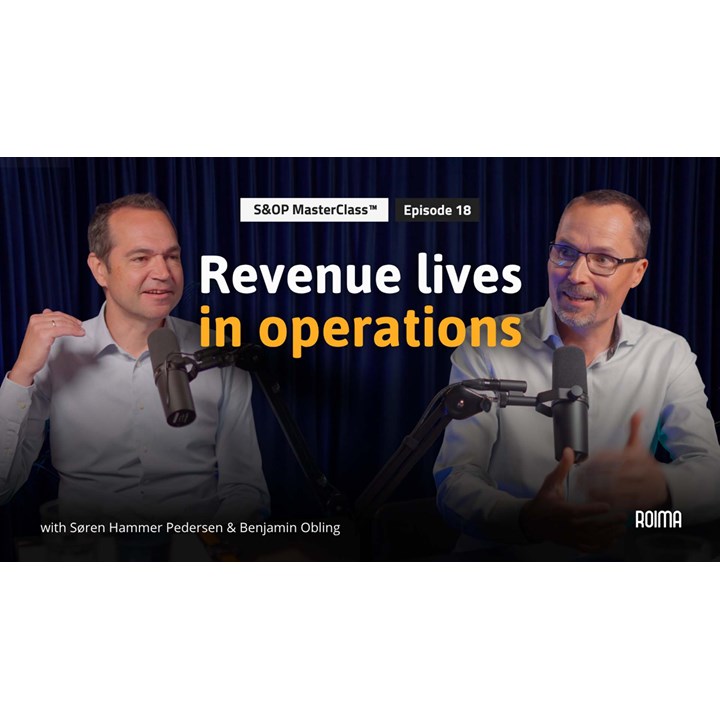 Podcast hosts speaking into microphones during S&OP MasterClass Episode 18, Roima.